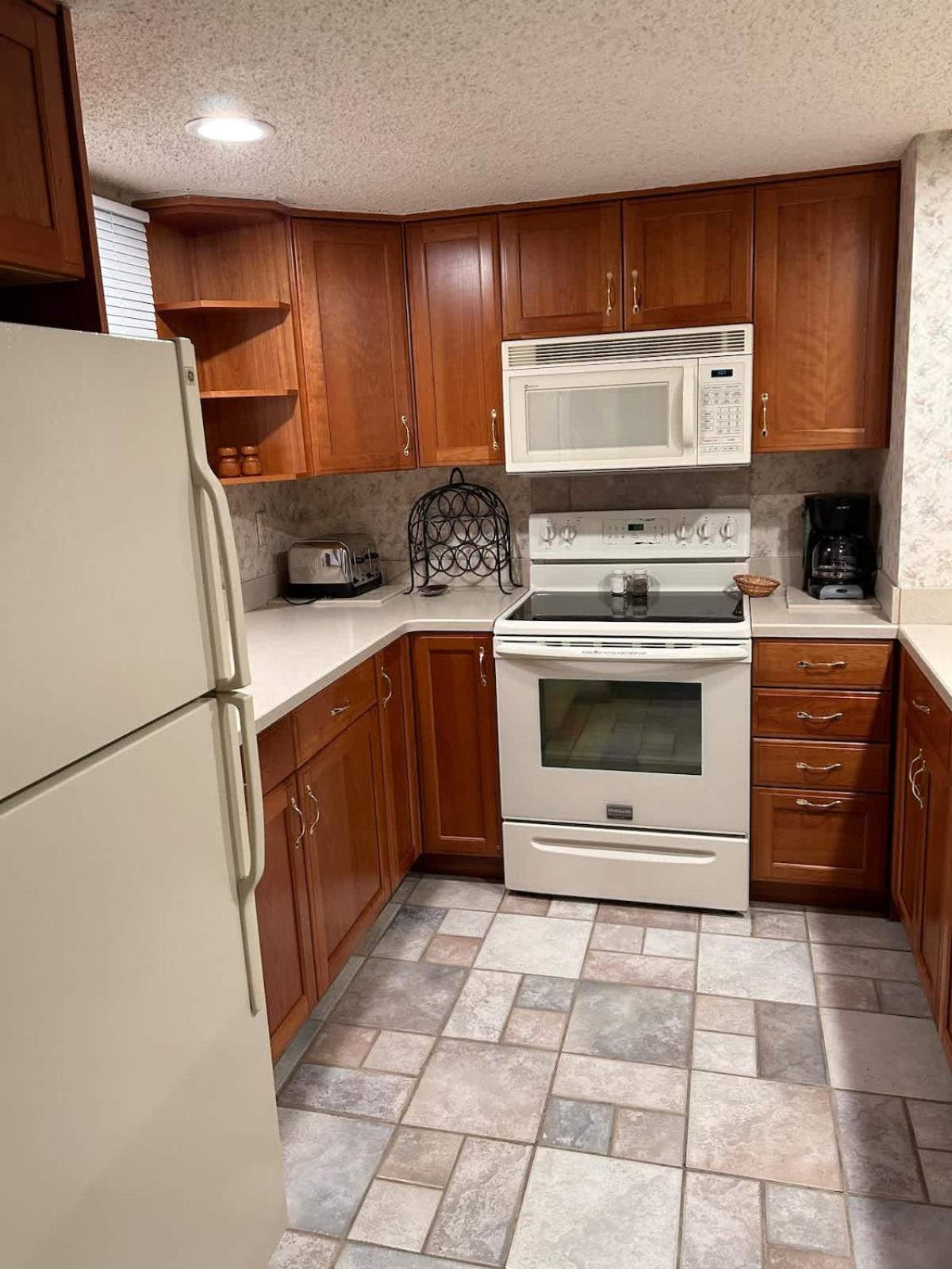 Top Floor Luxury, Sauna, Private Pool, Lake Bellaire Beach, 5 Beds, 4 Full Bath Esterno foto